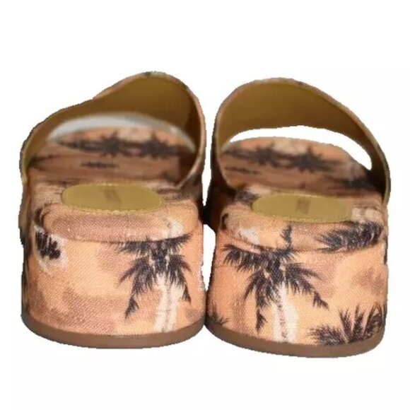 Larroude | Shoes | Larroude Athena Flatform Sandal Natural  $330 Larroude Athena Flatform Sandal Natural Paradise SLIP ON SLIDE 9.5 (DC4)